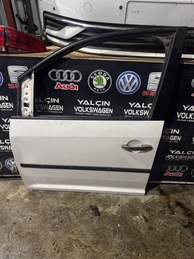 2004-2014 CADDY SAĞ ÖN KAPI HATASIZ