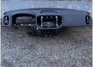 2009 - 2015 TIGUAN GÖĞÜS SIFIR