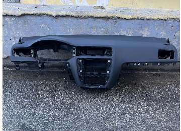 2012 -2017 VW JETTA GÖĞÜS SIFIR