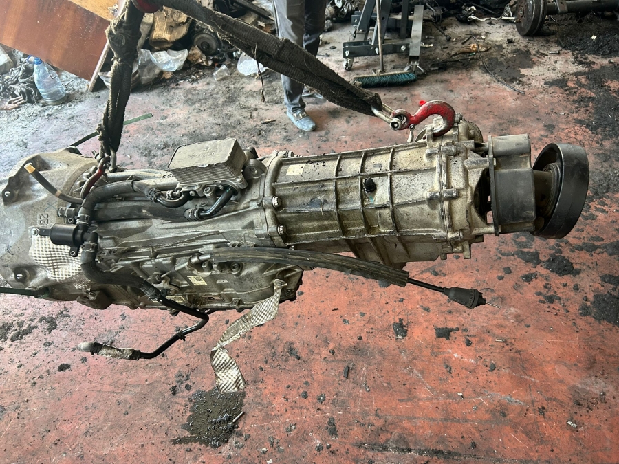 AUDİ Q7 PORSCHE  3.0 DİZEL CRC MOTOR OTOMATİK ŞANZIMAN