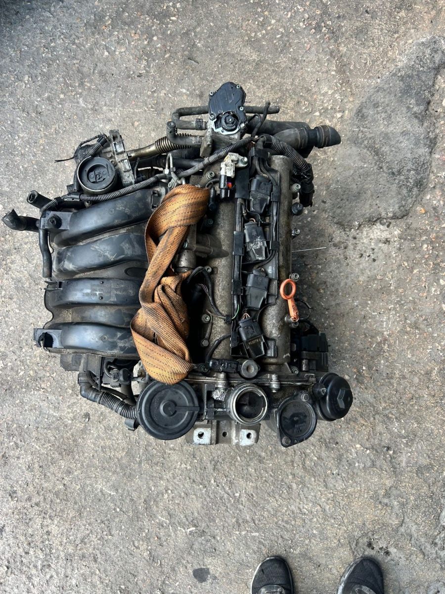 GOLF 1.6 BENZİNLİ BLF MOTOR