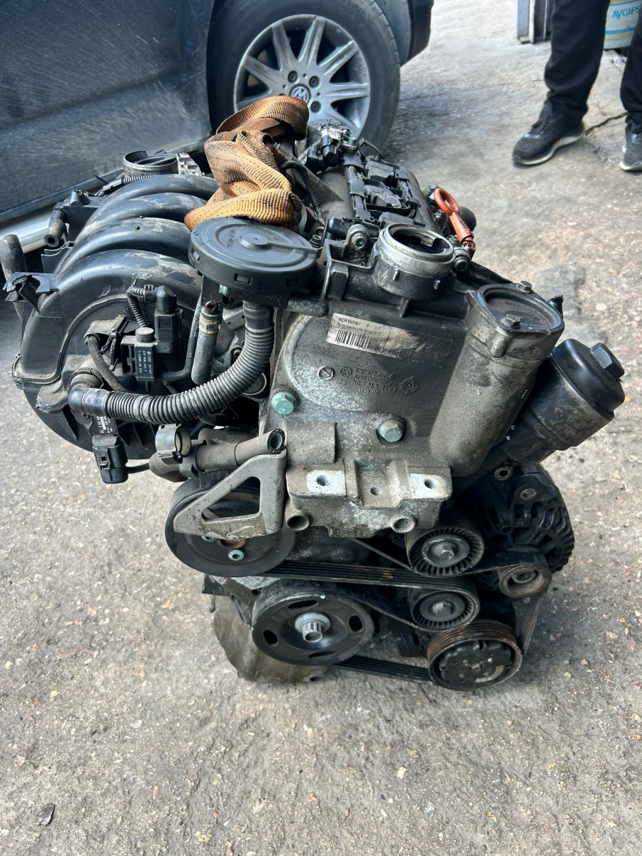 SKODA OCTAVİA 1.6 BENZİNLİ BLF MOTOR