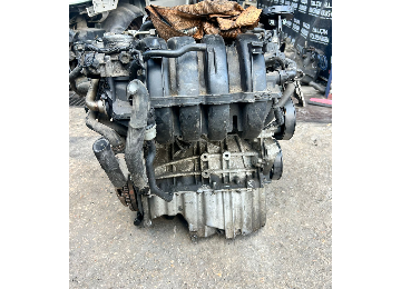 SKODA OCTAVİA 1.6 BENZİNLİ BLF MOTOR