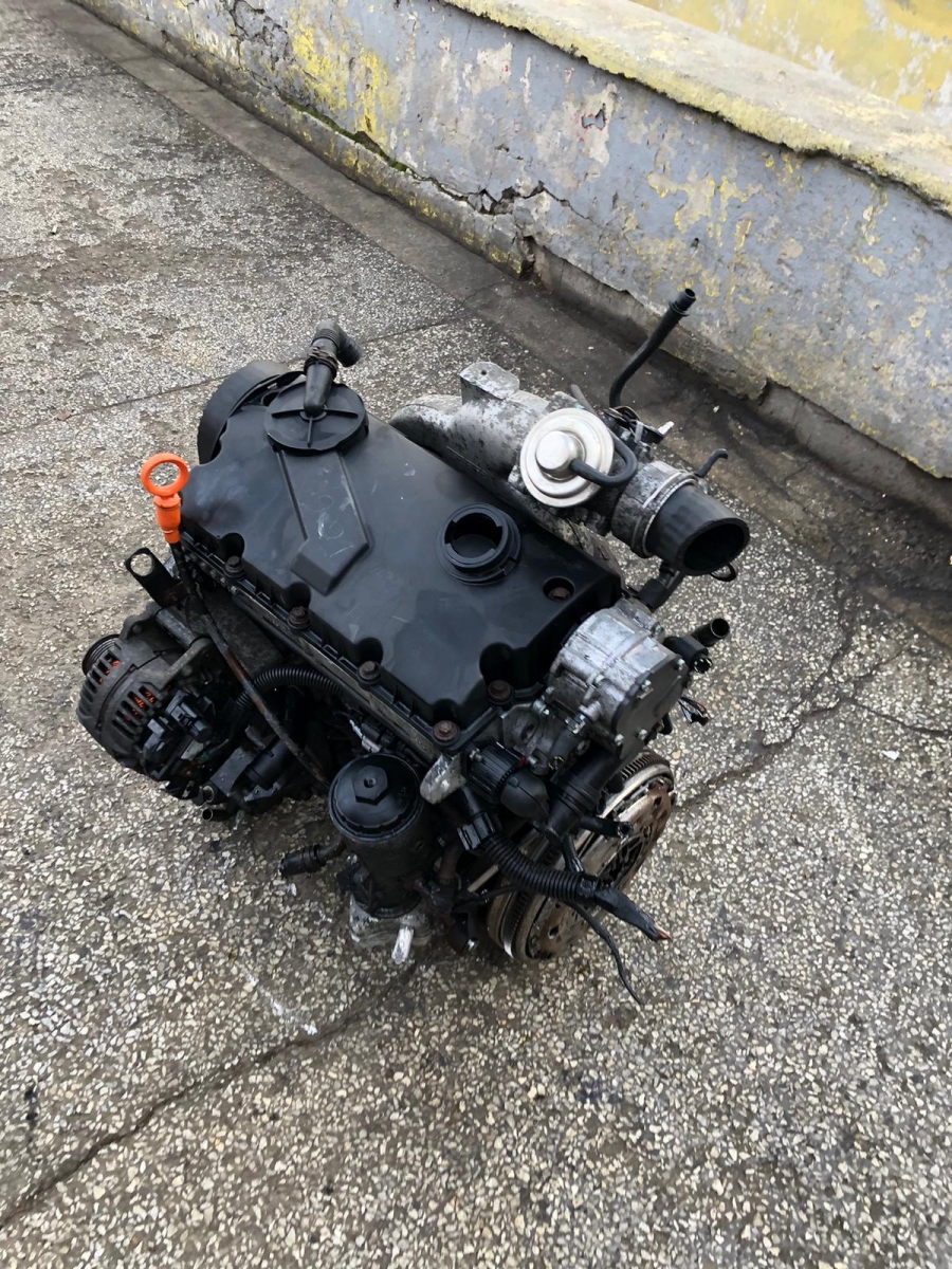 TRANSPORTER T5 1.9 KOMPLE DOLU MOTOR