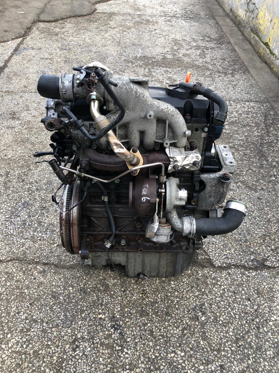 TRANSPORTER T5 1.9 KOMPLE DOLU MOTOR