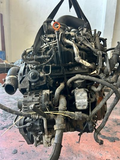 VW TRANSPORTER T6 2,0 DİZEL CAA KODLU KOMPLE MOTOR