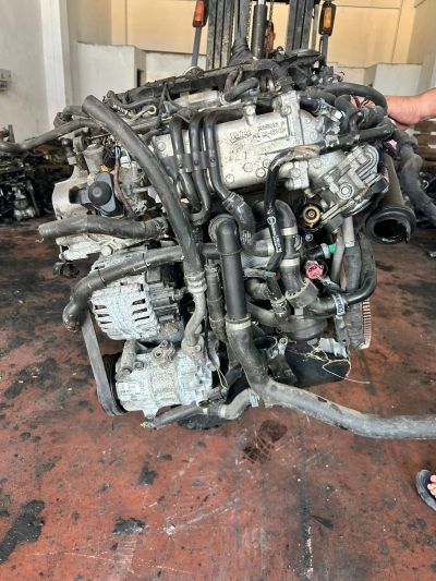 VW TRANSPORTER T6 2,0 DİZEL CAA KODLU KOMPLE MOTOR