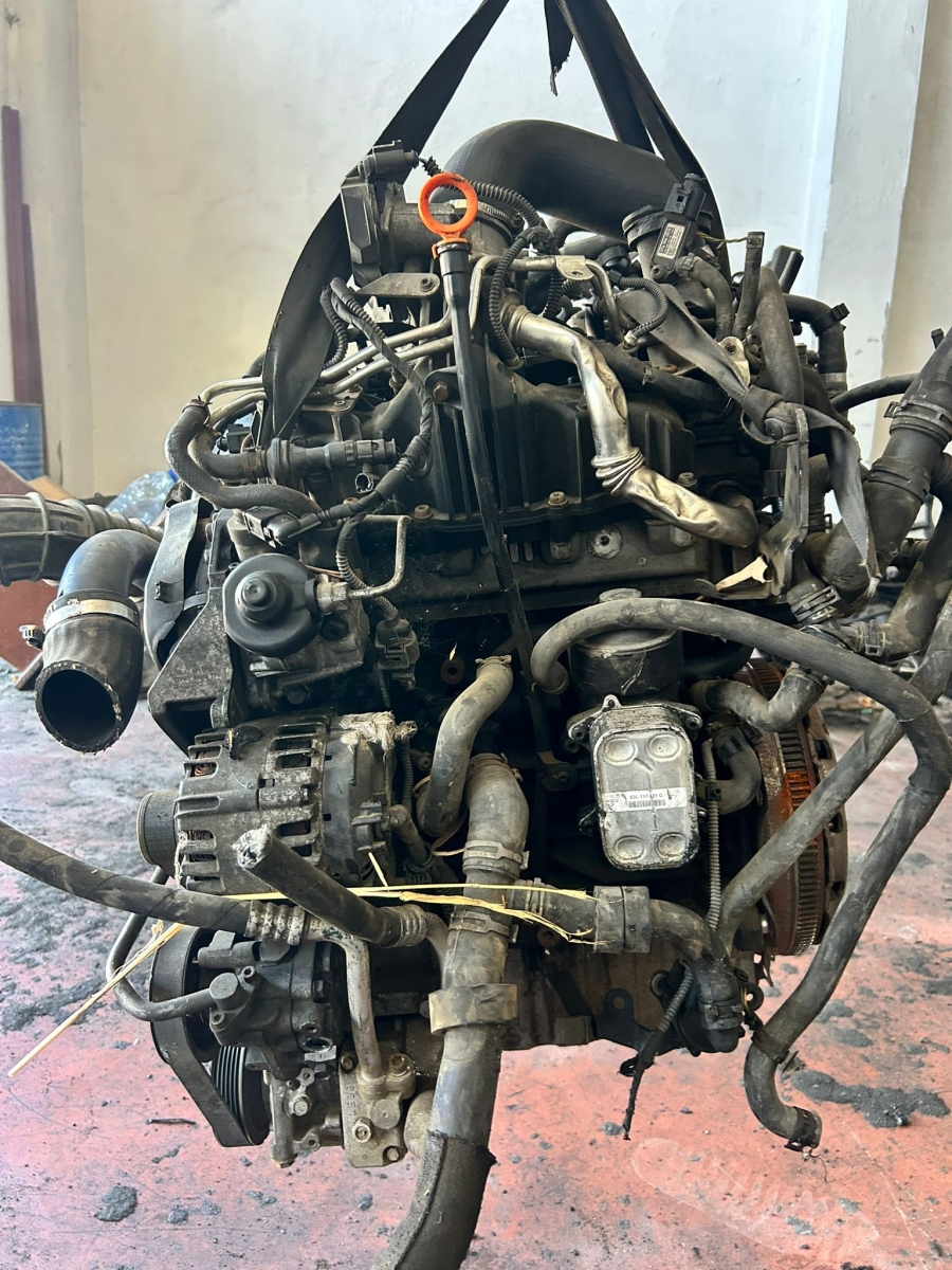 VW TRANSPORTER T6 2,0 DİZEL CAA KODLU KOMPLE MOTOR