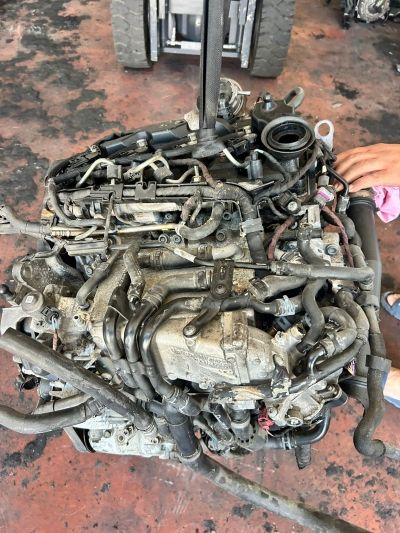 VW TRANSPORTER T6 2,0 DİZEL CAA KODLU KOMPLE MOTOR