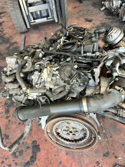 VW TRANSPORTER T6 2,0 DİZEL CAA KODLU KOMPLE MOTOR
